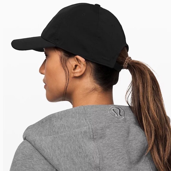 Lululemon Black Baller Hat 